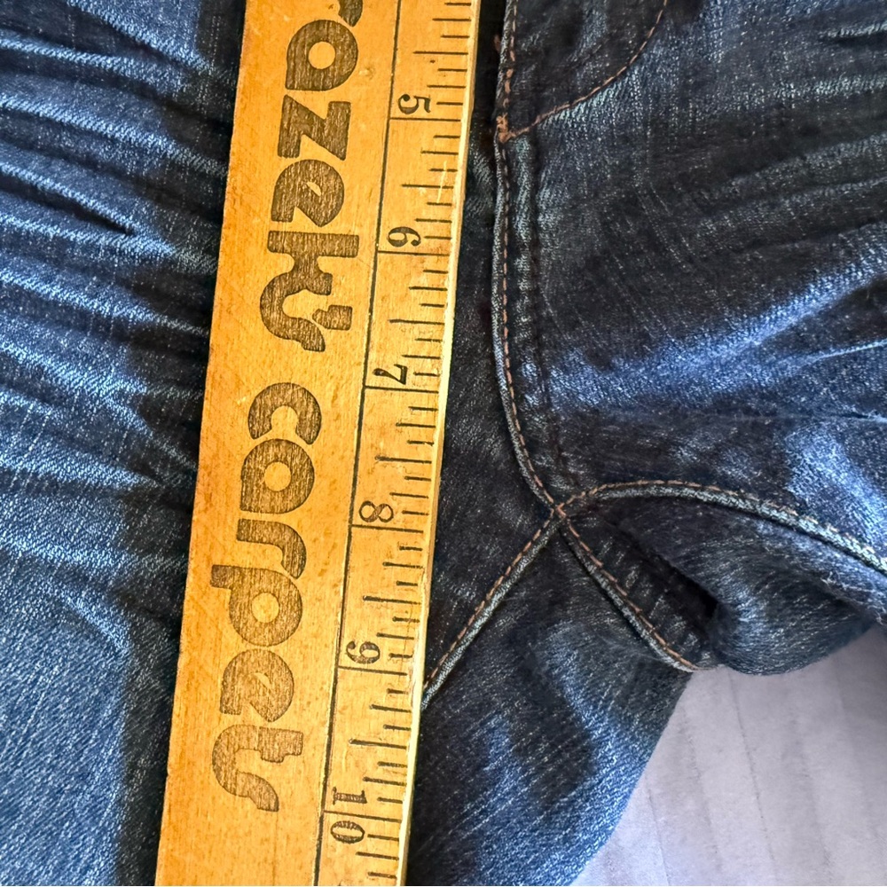 Azzuré Jeans Women’s Y2K Bootcut Denim Pants Mid Rise Whisker Wash Size 14 - Picture 7 of 8